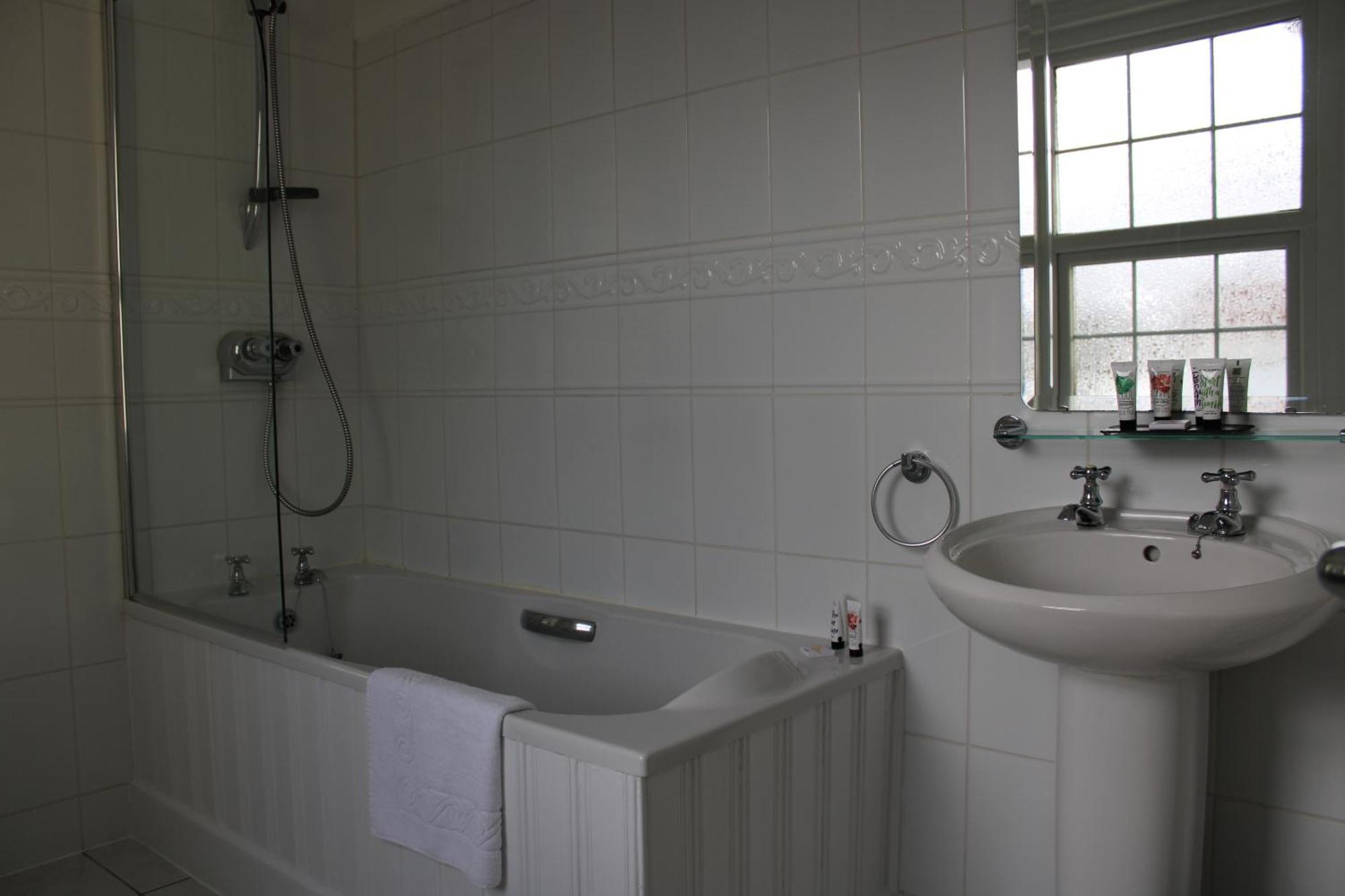 The Birdham At Bembridge Bed & Breakfast Bagian luar foto