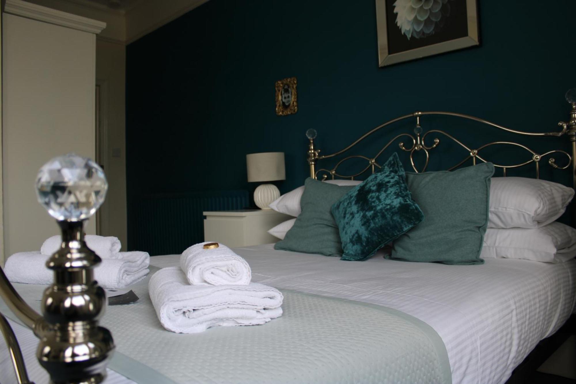 The Birdham At Bembridge Bed & Breakfast Bagian luar foto